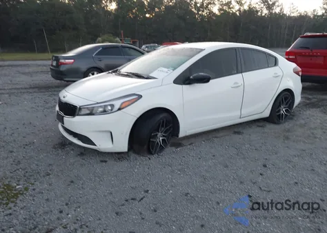 2018 Kia Forte Lx from USA, damaged, VIN 3KPFK4A77JE230909
